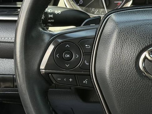 Used 2024 Toyota Camry SE FWD image 13