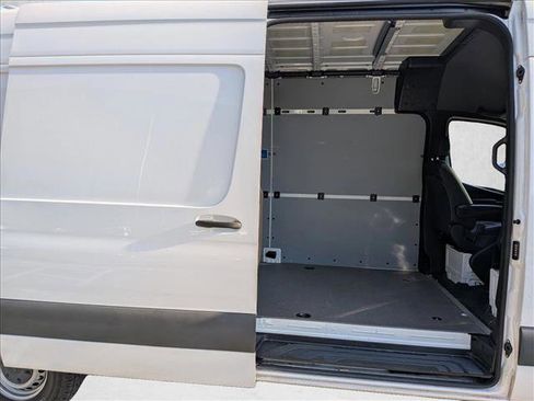 Used 2023 Mercedes-Benz Sprinter 2500 image 16