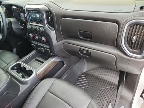 Used 2021 Chevrolet Silverado 1500 LT Trail Boss w/ Convenience Package II image 28