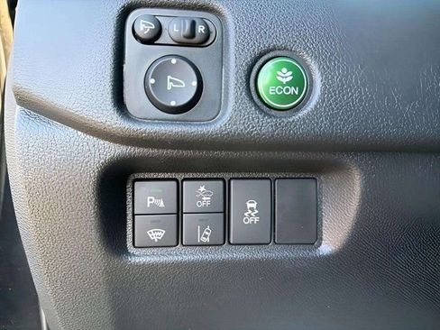 Used 2023 Honda Passport TrailSport image 5