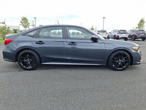 Used 2024 Honda Civic Sport image 8