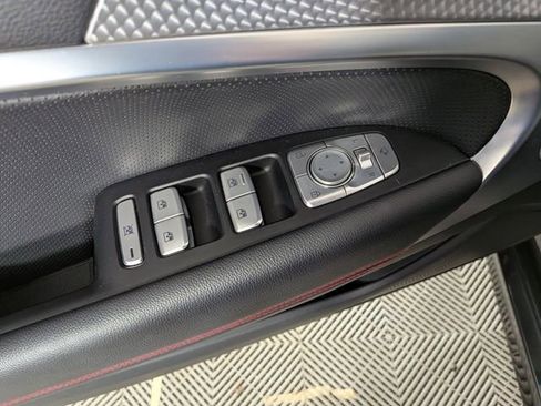 Used 2023 Genesis G70 2.0T w/ Sport Prestige Package AWD/4WD image 18