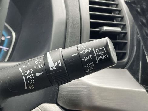 Used 2018 Honda Odyssey EX-L image 24