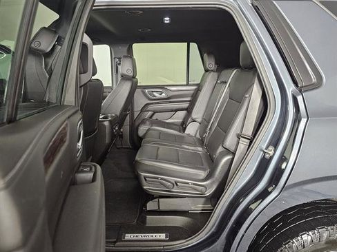 Used 2021 Chevrolet Tahoe Z71 image 25