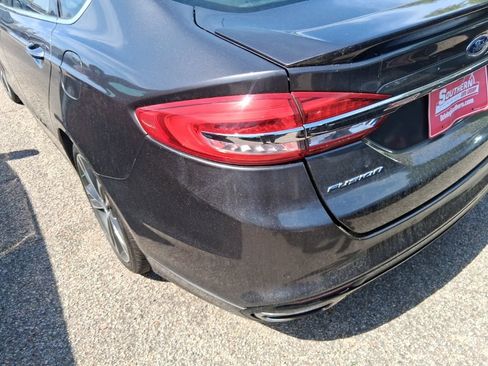 Used 2017 Ford Fusion Titanium FWD image 7