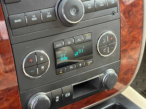 Used 2013 Chevrolet Silverado 2500 LTZ w/ Suspension Package, Off-Road image 23