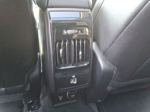 Used 2022 Jeep Compass Latitude w/ Sun and Sound Group image 19