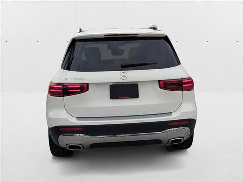 New 2025 Mercedes-Benz GLB 250 image 7
