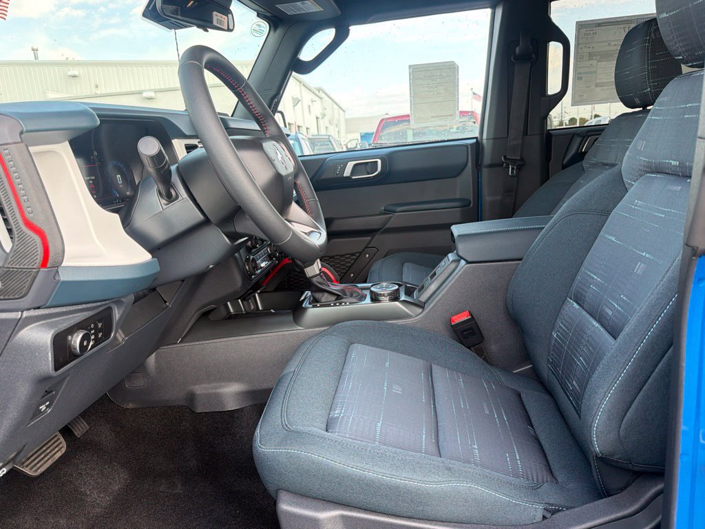 New 2026 Ford Bronco Heritage Edition AWD/4WD image 28