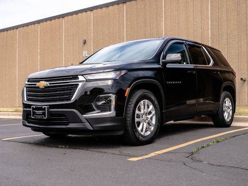 Certified 2024 Chevrolet Traverse LS AWD/4WD image 4