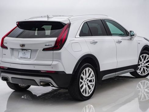 Used 2019 Cadillac XT4 Premium Luxury AWD/4WD image 10
