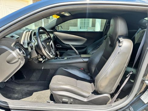 Used 2013 Chevrolet Camaro SS RWD image 12
