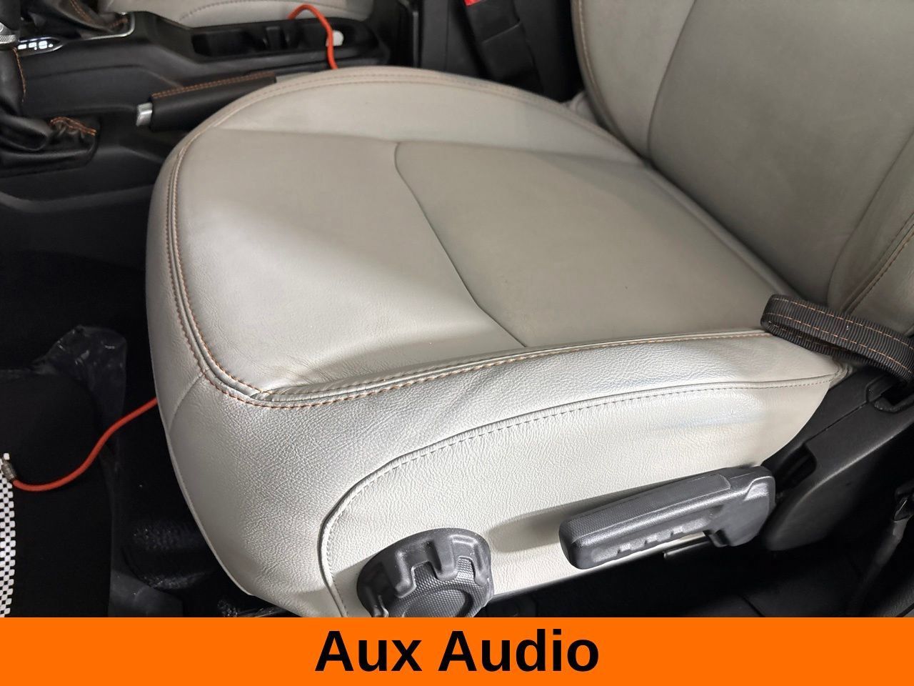 Used 2020 Jeep Gladiator Mojave AWD/4WD image 12