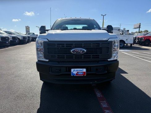 New 2026 Ford F350 XL image 3