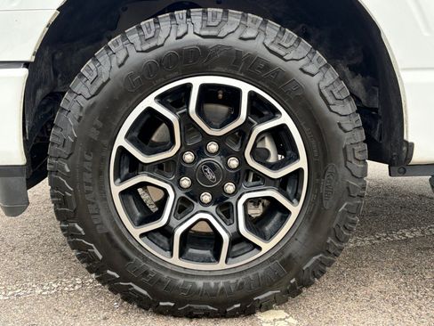 Used 2021 Ford F150 XLT w/ Equipment Group 302A High image 11