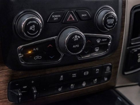 Used 2013 RAM 2500 Laramie w/ Convenience Group image 27