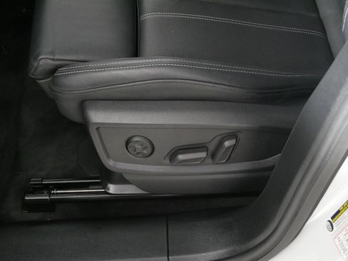 Used 2023 Audi Q5 2.0T Prestige AWD/4WD image 20