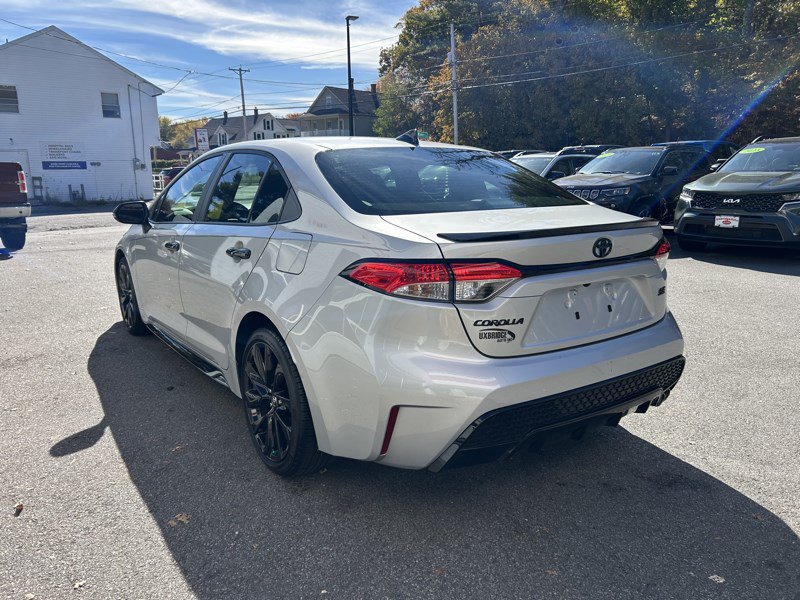 Used 2021 Toyota Corolla SE FWD image 5