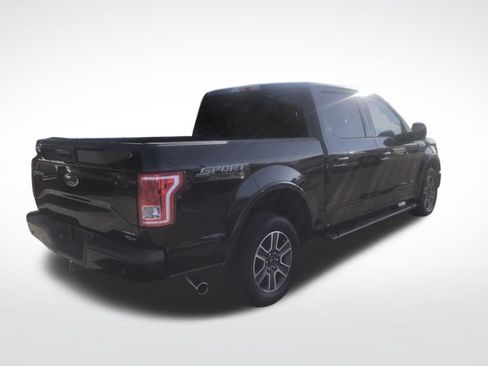 Used 2015 Ford F150 XLT w/ Equipment Group 302A Luxury RWD image 4