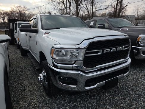 Used 2021 RAM 3500 Tradesman image 2
