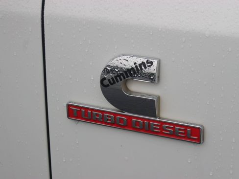 Used 2022 RAM 2500 Limited AWD/4WD image 10