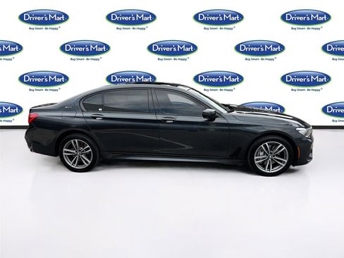 Used 2019 BMW 740e xDrive w/ M Sport Package image 8