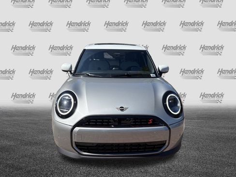 New 2026 MINI Cooper S image 3