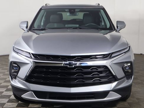 Used 2024 Chevrolet Blazer LT w/ Convenience Package FWD image 10