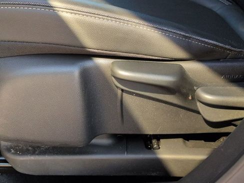 Used 2024 Buick Encore GX Sport Touring image 13