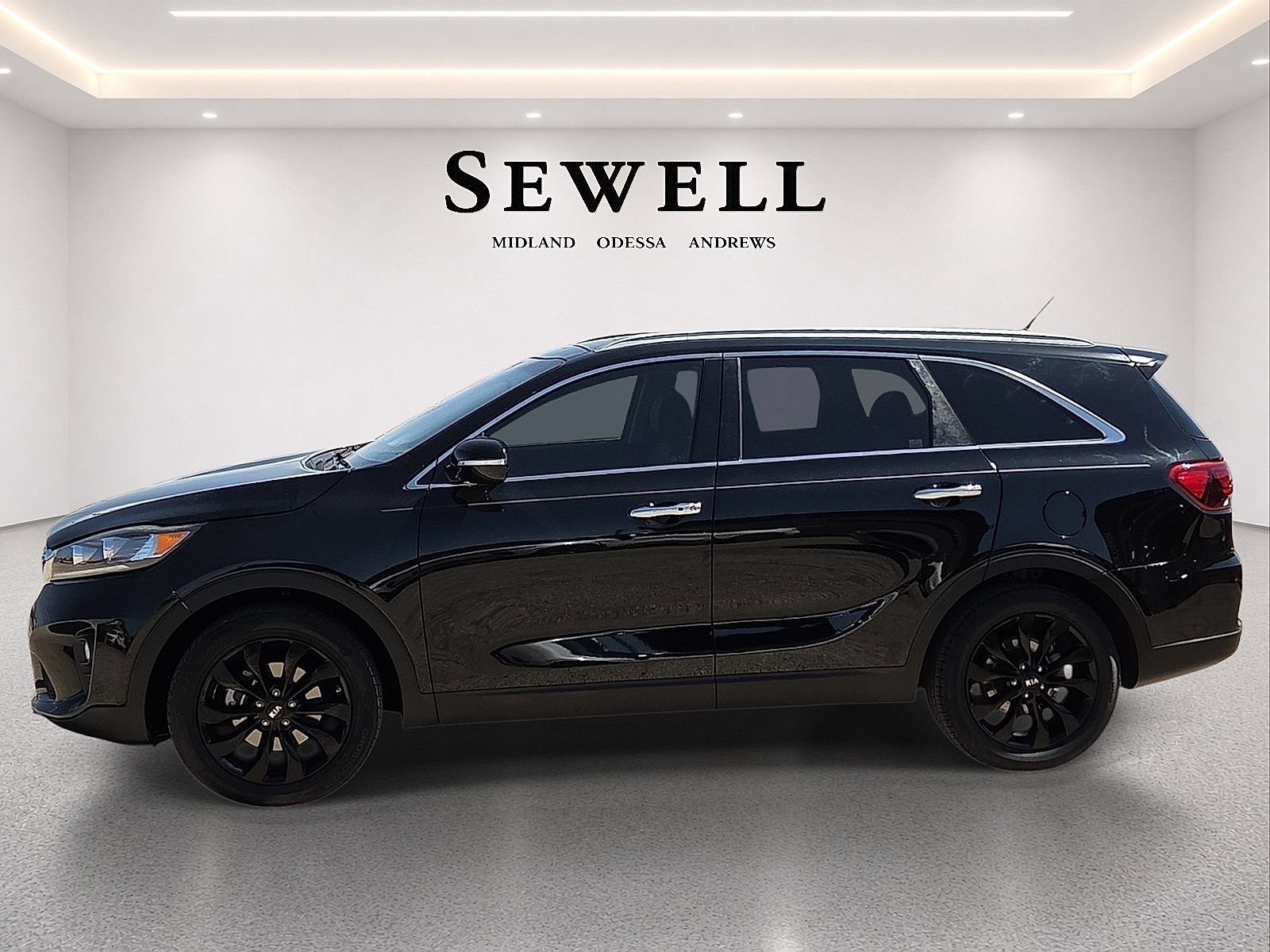 Used 2020 Kia Sorento EX FWD image 2