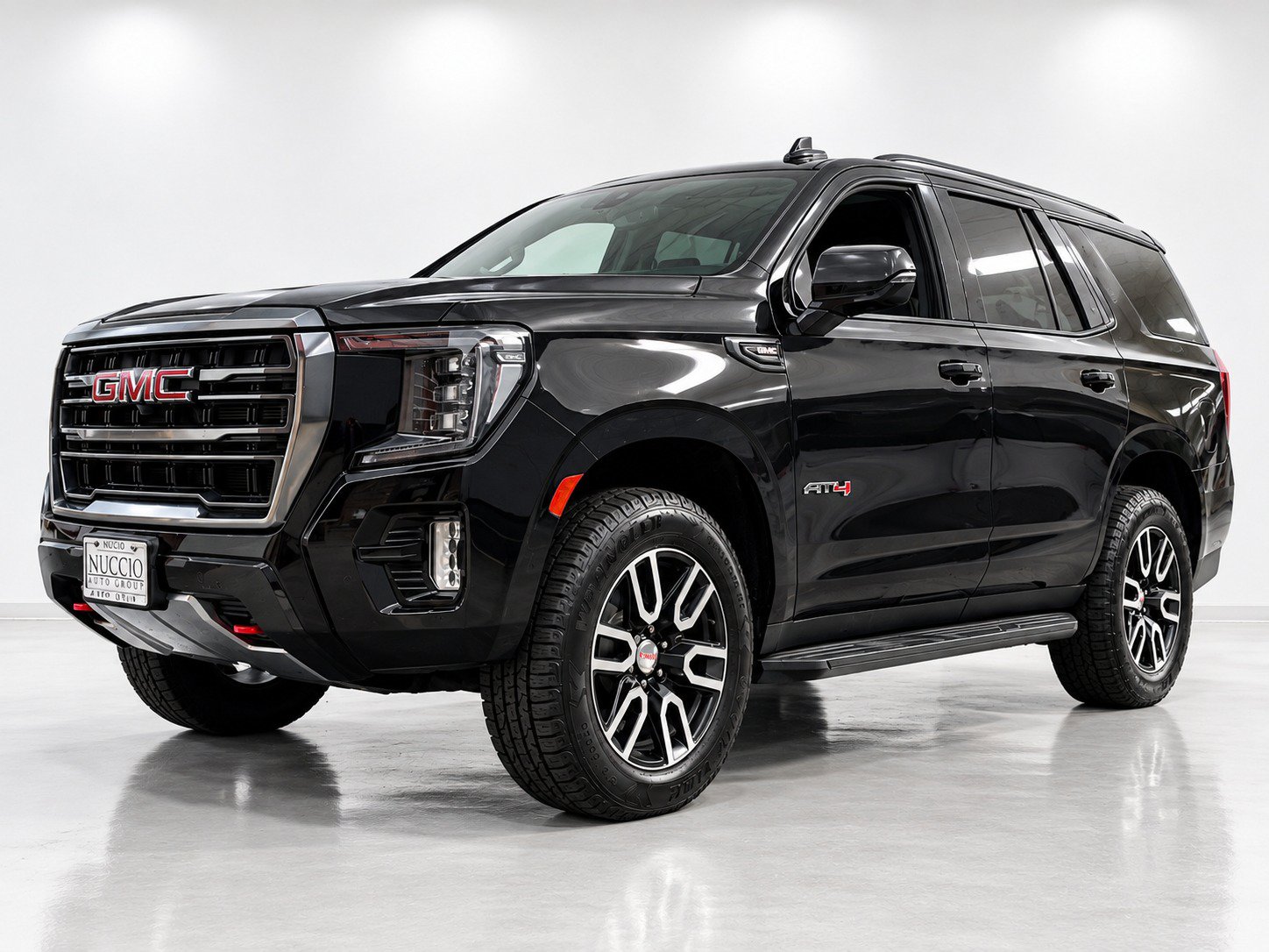 Used 2021 GMC Yukon AT4 w/ Rear Media and Nav Package AWD/4WD image 1