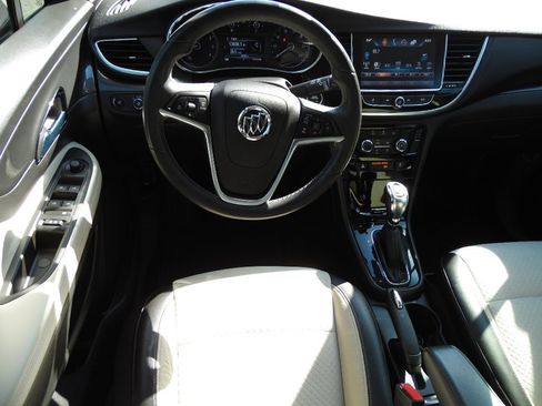 Used 2017 Buick Encore Preferred FWD image 8