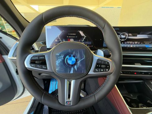 New 2026 BMW X6 M60i image 24