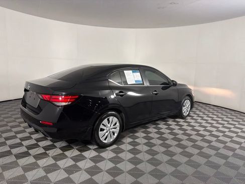 Used 2024 Nissan Sentra S FWD image 10