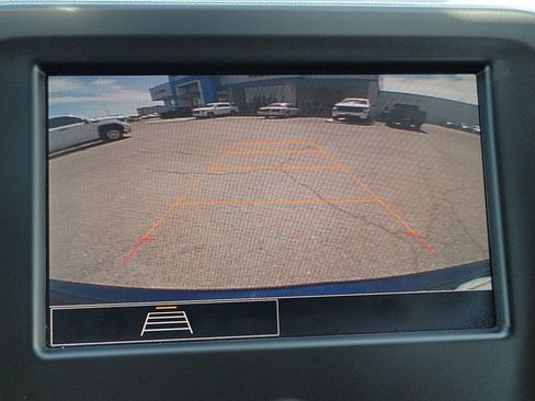 Used 2022 Chevrolet Equinox LS AWD/4WD image 21