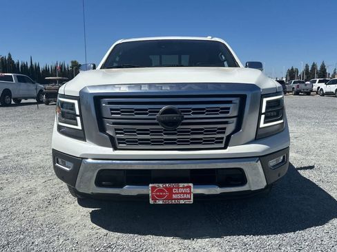 Used 2021 Nissan Titan Platinum Reserve w/ Moonroof Package RWD image 11