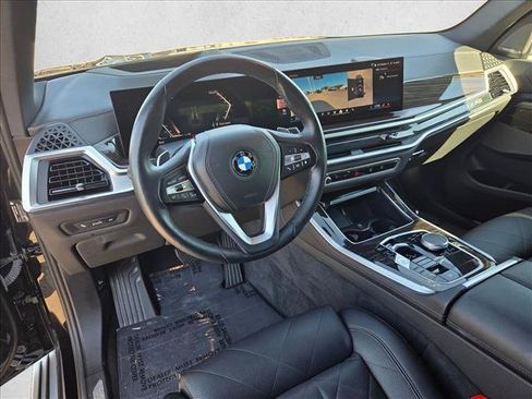 Used 2024 BMW X5 sDrive40i w/ Premium Package RWD image 13
