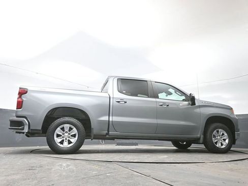 Used 2025 Chevrolet Silverado 1500 LT image 47