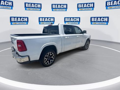 Used 2025 RAM 1500 Laramie AWD/4WD image 8