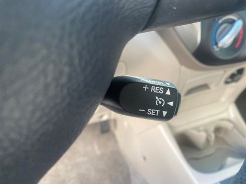 Used 2005 Toyota RAV4 2WD image 42