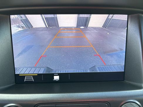 Used 2022 Chevrolet Colorado ZR2 w/ ZR2 Midnight Special Edition image 27