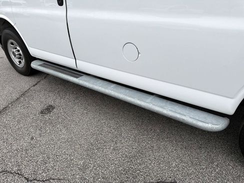 Used 2024 GMC Savana 2500 w/ Driver Convenience Package image 31