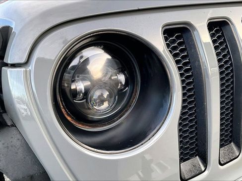 Used 2021 Jeep Wrangler Unlimited Sport w/ Technology Group AWD/4WD image 30