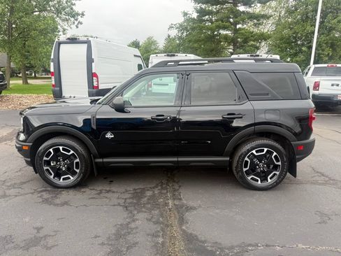 Used 2022 Ford Bronco Sport Outer Banks w/ Tech Package AWD/4WD image 8