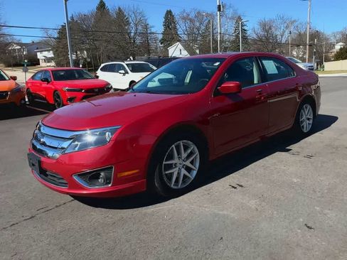 Used 2010 Ford Fusion SEL image 4