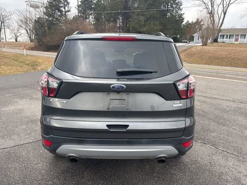 Used 2017 Ford Escape SE w/ SE Leather Comfort Package image 3