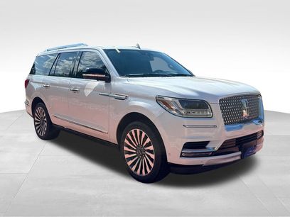 Used 2018 Lincoln Navigator Reserve w/ Technology Package