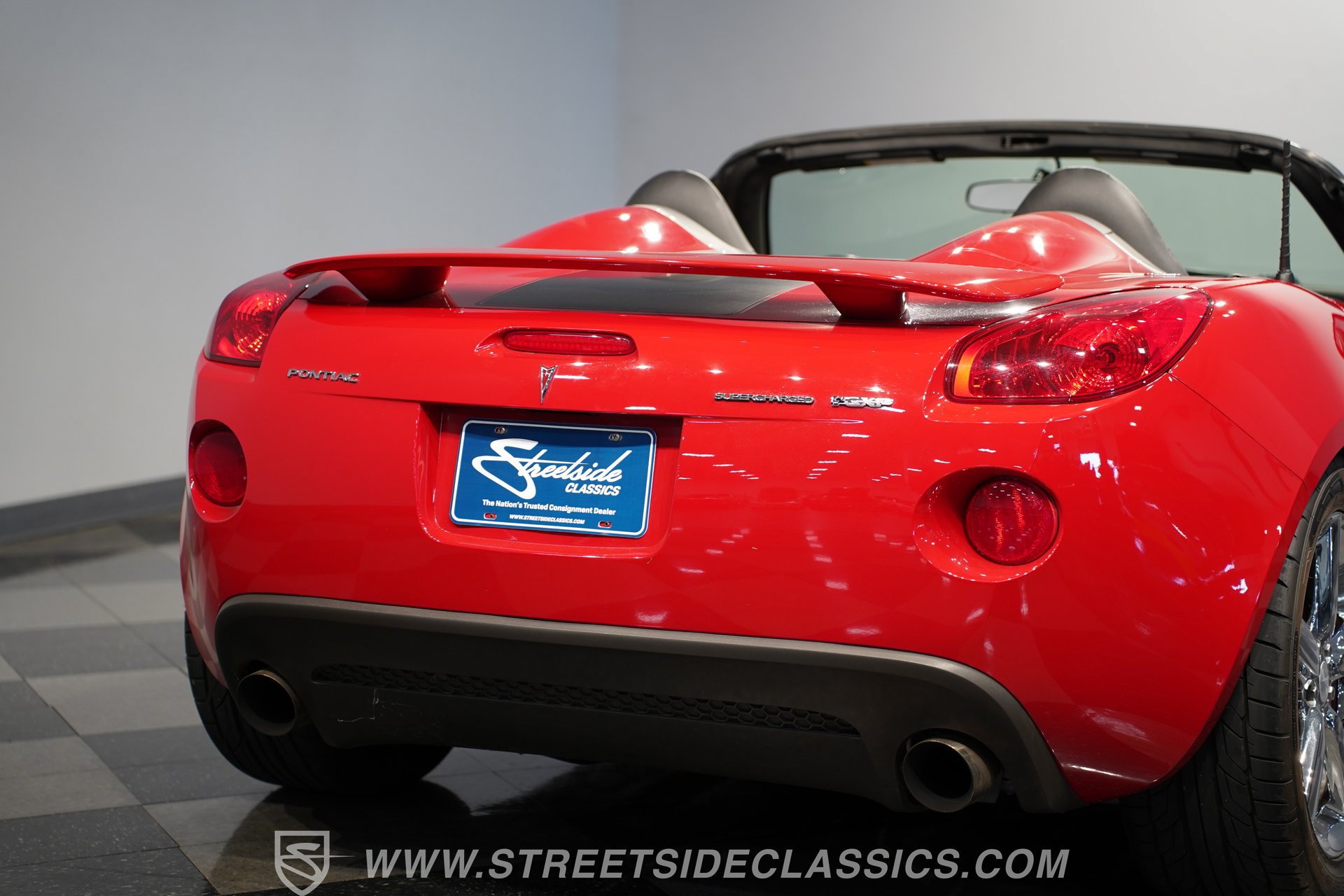 Used 2007 Pontiac Solstice GXP RWD image 27