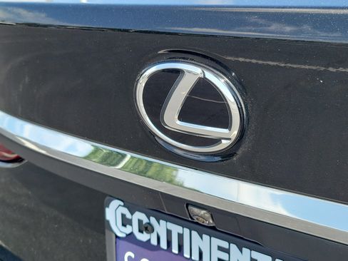 Used 2020 Lexus ES 350 Ultra Luxury w/ Accessory Package 2 FWD image 7