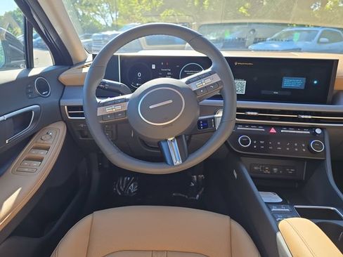New 2026 Hyundai Sonata Limited FWD image 16